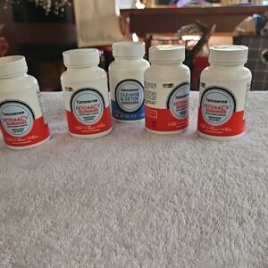 Keto ACV Gummies - Red and White